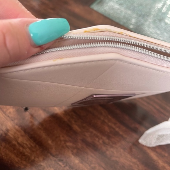 FLOWERBOMB VIKTOR & ROLF Cross Bag Purse - Picture 8 of 8